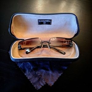 CHANEL | Crystal CC Logo Black Sunglasses 4104-B